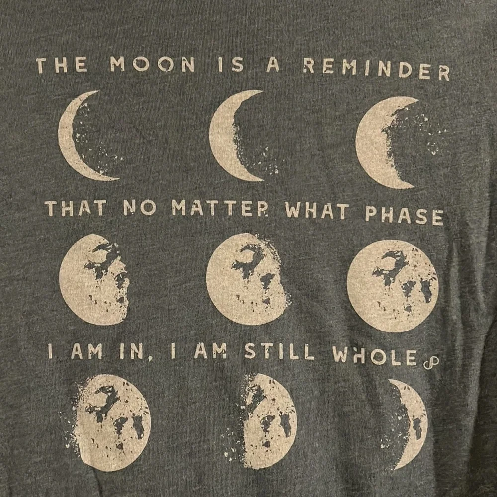 WOMENS GRAPHIC TEE MOTIVATIONAL QUOTES SIZE SMALL - Picture 2 of 3